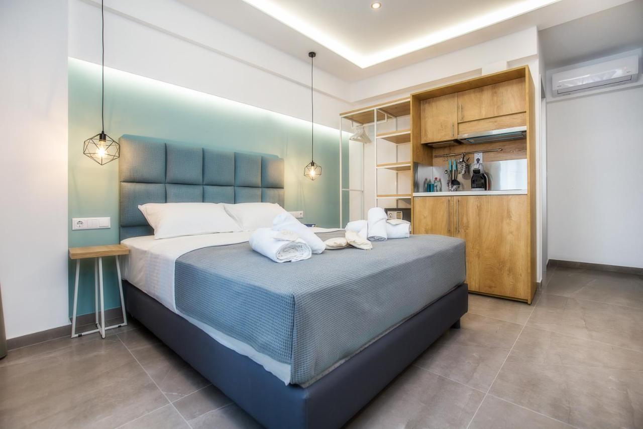 Hotel New Azzurro Deluxe à Limenaria  Extérieur photo