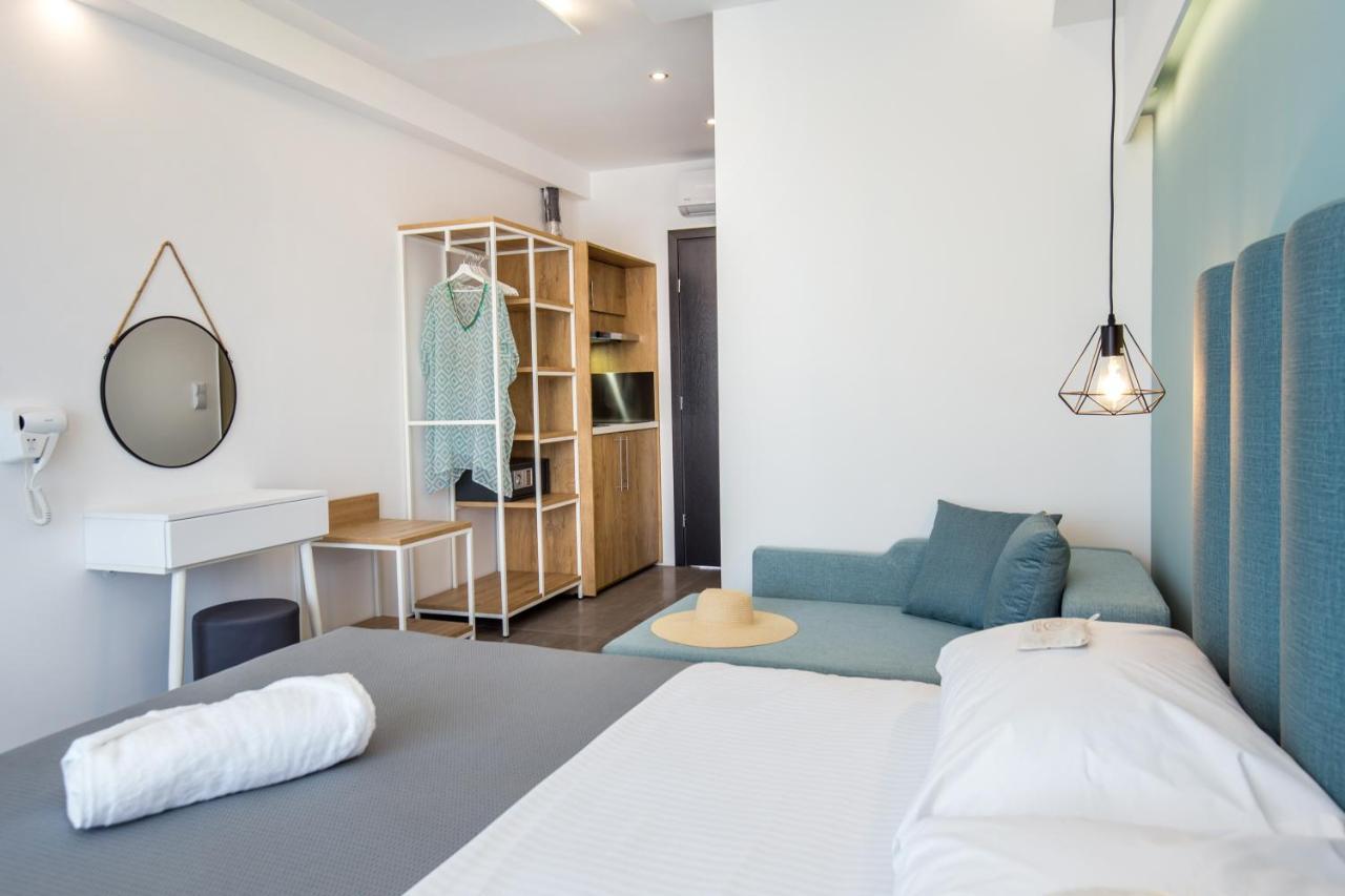 Hotel New Azzurro Deluxe à Limenaria  Extérieur photo
