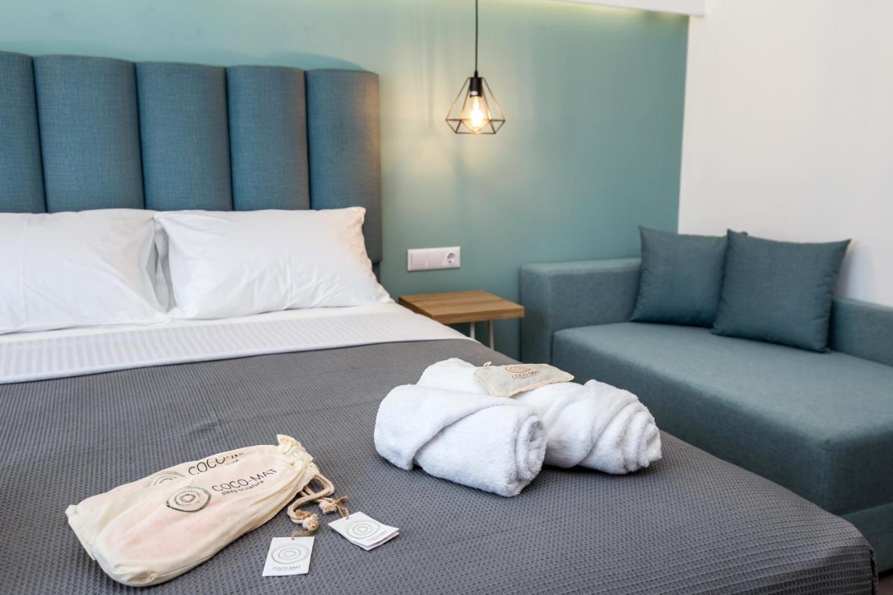 Hotel New Azzurro Deluxe à Limenaria  Extérieur photo
